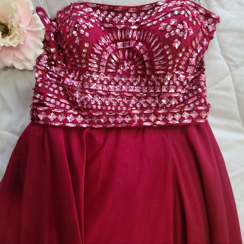 GORGEOUS!! Sherri Hill 1984 Ruby Red Gala Formal Gown Beautiful Dress New